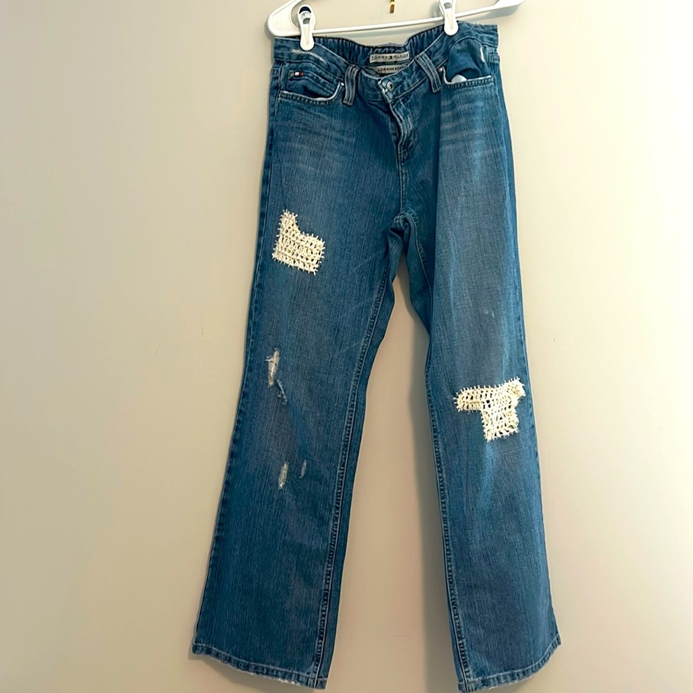 BOHO!Crocheted distressed blue jeans